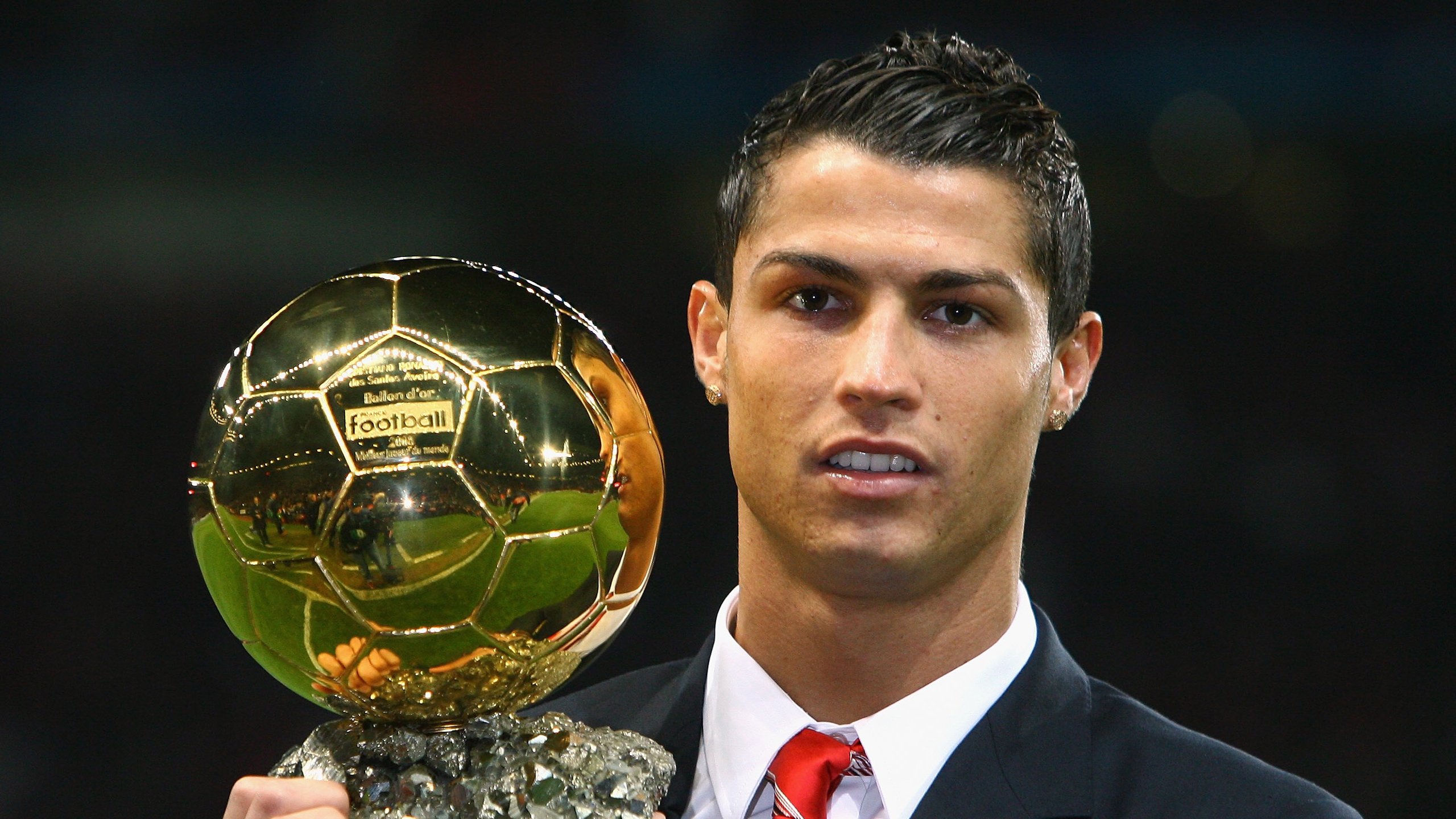 没背景毕业考公职，升处级到底要多久？过来人道出真相，公务员升正处级容易吗